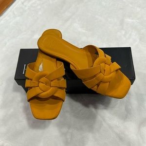 I•N•C international concepts yellow sandals size 8M